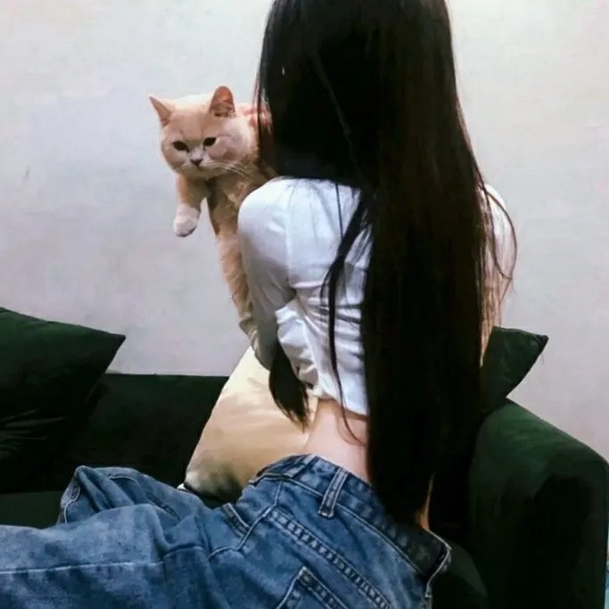 蕾哈娜内衣秀